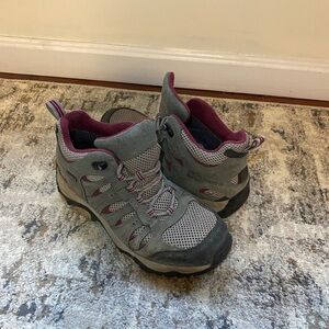 Ascend Hiking Boots